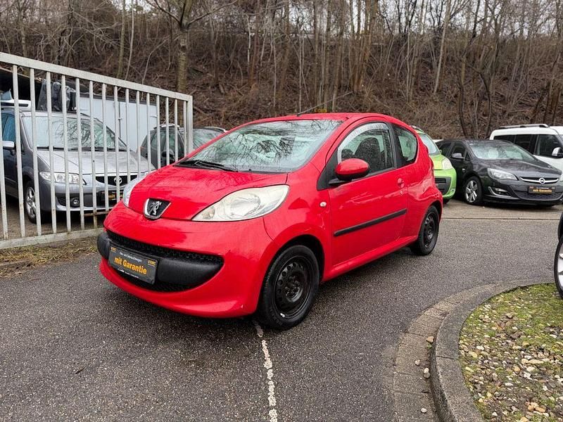 Gebraucht Peugeot 107 Filou 68 PS (50 kW) 2007 Rot Kleinwagen