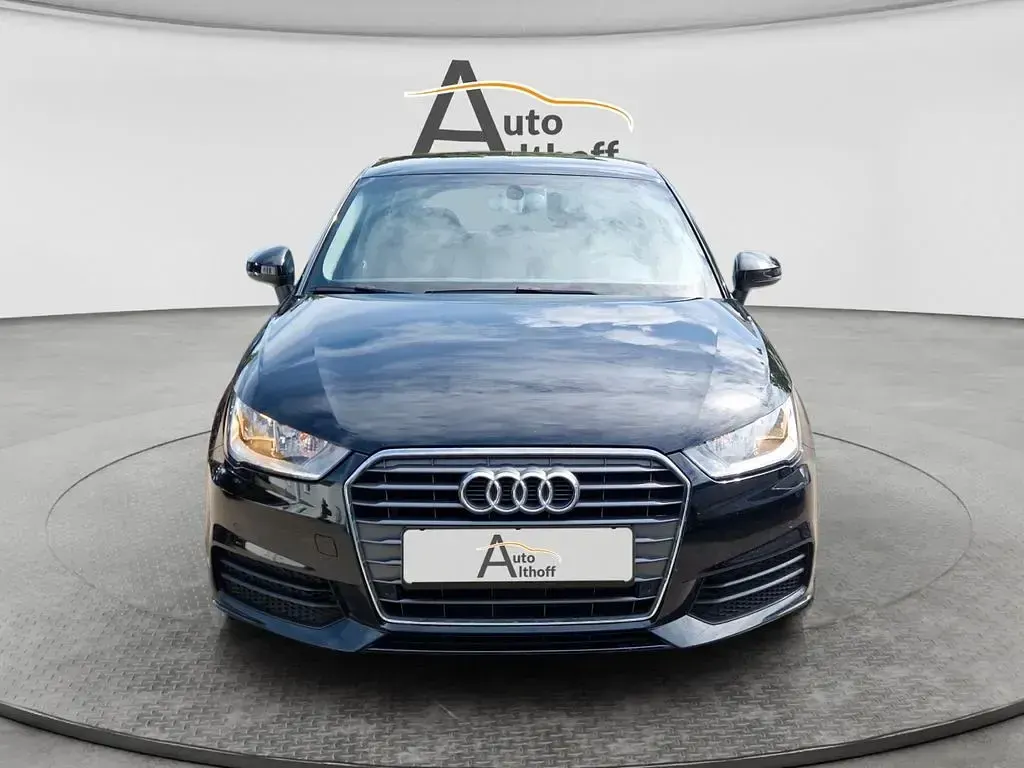 Gebraucht Audi A1 Sportback Basis 125 PS (91 kW) 2016 Schwarz Kleinwagen