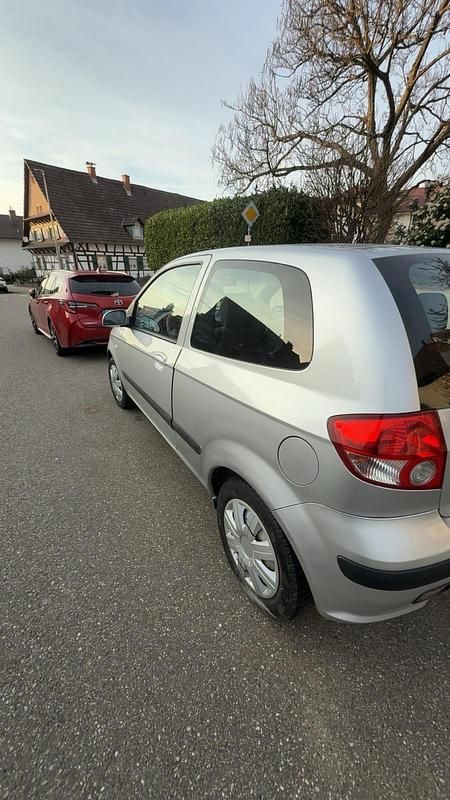Gebraucht Hyundai Getz GLS 82 PS (60 kW) 2004 Silber Kleinwagen