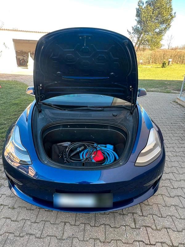 Gebraucht Tesla Model 3 324 kW (441 PS) 2019 Blau Limousine