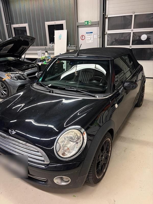Gebraucht Mini Cooper Cabriolet 120 PS (88 kW) 2010 Schwarz Cabrio