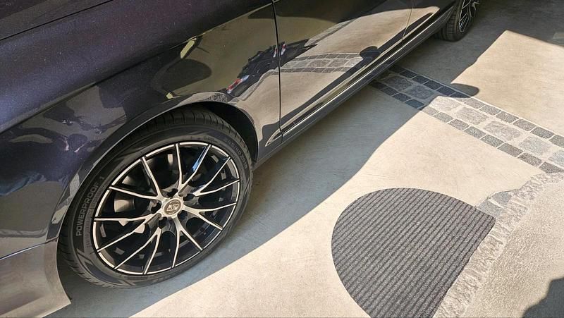 Gebraucht Audi A6 Comfort 140 PS (102 kW) 2009 Grau Kombi