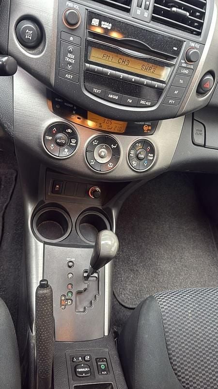 Gebraucht Toyota RAV4 158 PS (116 kW) 2011 SUV