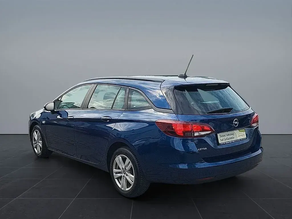 Usata Opel Astra Edition 105 CV (77 kW) 2021 Blu Station wagon