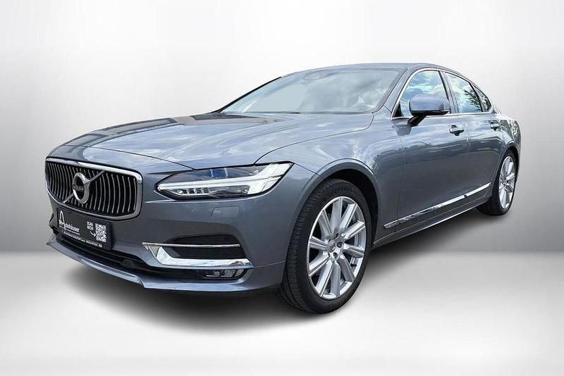 Gebraucht Volvo S90 Inscription 235 PS (172 kW) 2020 Osmium grey metallic / metalli Limousine