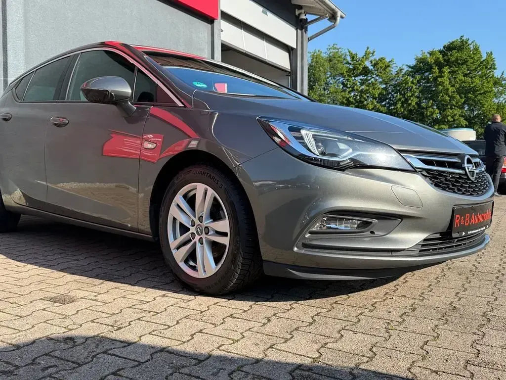 Usata Opel Astra Dynamic 150 CV (110 kW) 2018 Grigio Berlina
