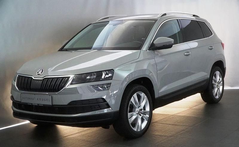 Grau Gebraucht 2018 Skoda Karoq Style SUV | 17.990 € (Fairer Preis) - Bild 1/4