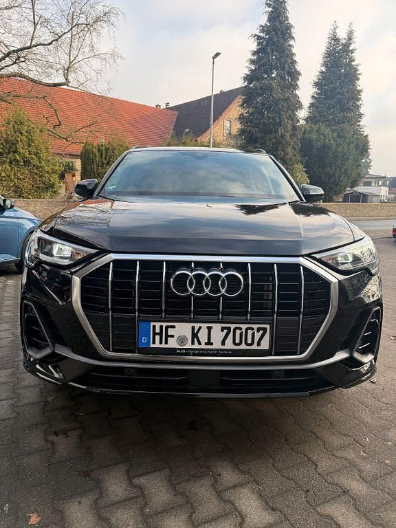 Gebraucht Audi Q3 S-Line 150 PS (110 kW) 2021 Schwarz SUV