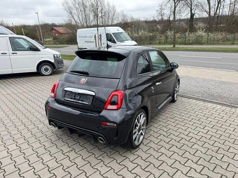 Gebraucht Abarth 595 Turismo 165 PS (121 kW) 2018 Schwarz