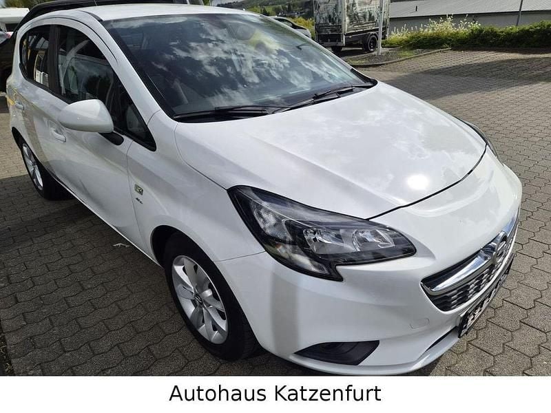 Gebraucht Opel Corsa drive 90 PS (66 kW) 2016 Weiß Kleinwagen
