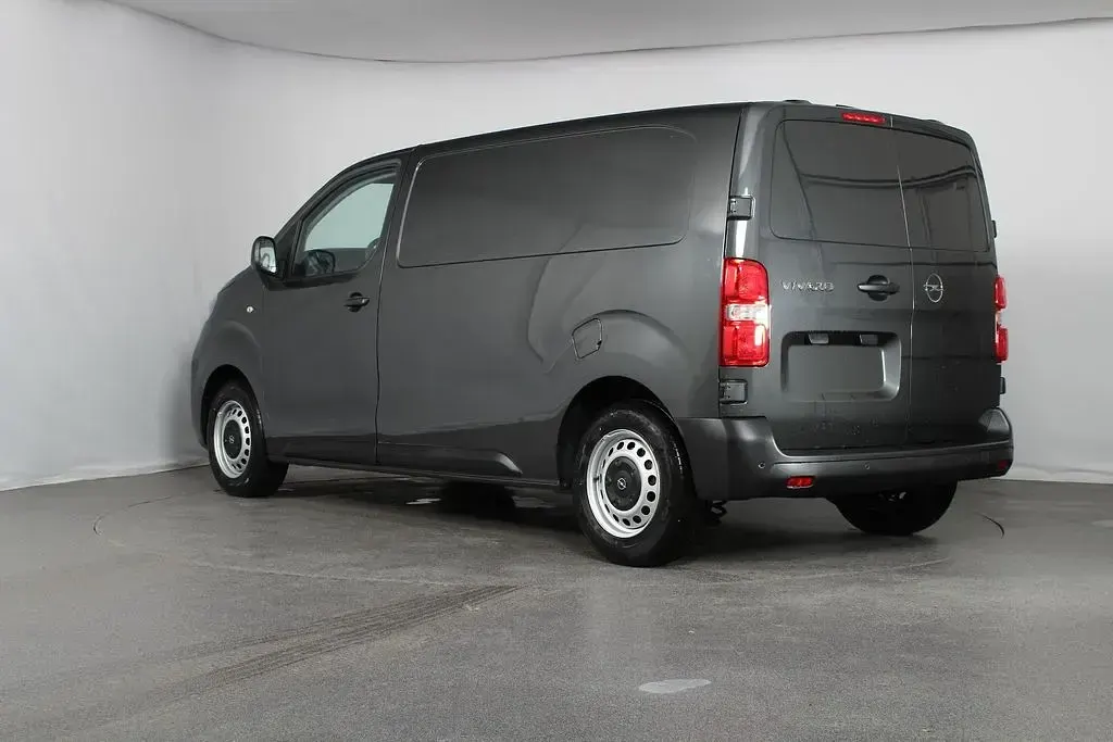 Neu Opel Vivaro-e Combi 120 PS (88 kW) 2026 Merkur grau metallic/grau Van / Kleinbus