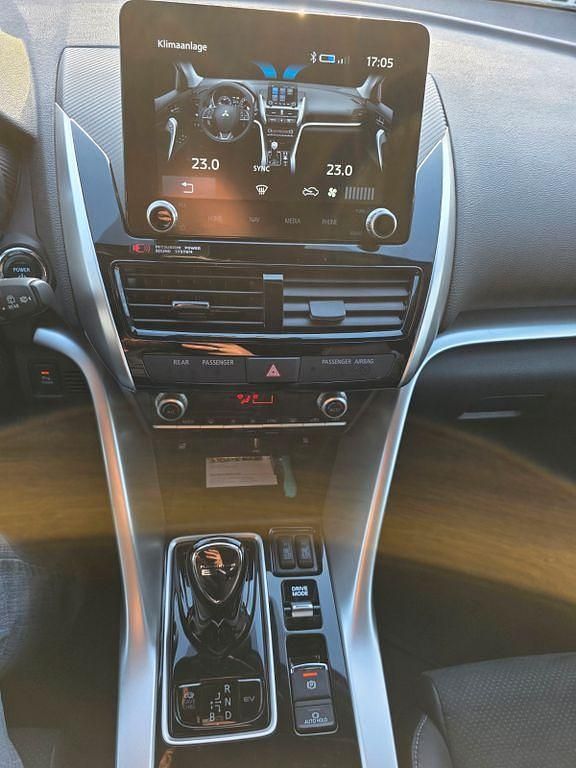 Gebraucht Mitsubishi Eclipse Cross Select 188 PS (138 kW) 2022 Schwarz SUV