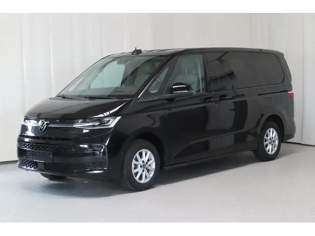 Gebraucht VW Multivan Life 150 PS (110 kW) 2024 Other Van / Kleinbus