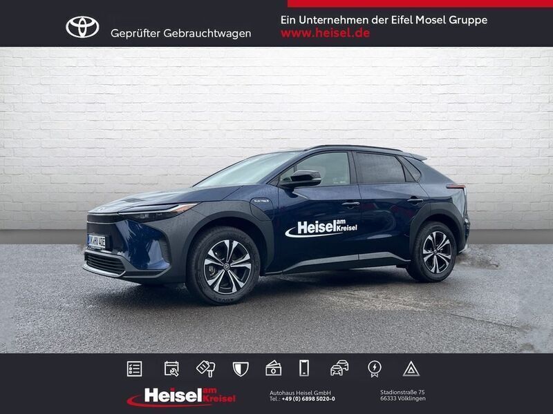 Blau Gebraucht 2023 Toyota bZ4X SUV | 33.960 € (Fairer Preis) - Bild 1/4