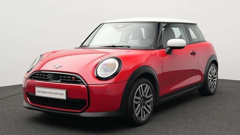 Rot Gebraucht 2024 Mini Cooper S Classic Kleinwagen | 25.184 € (Guter Preis) - Bild 1/4