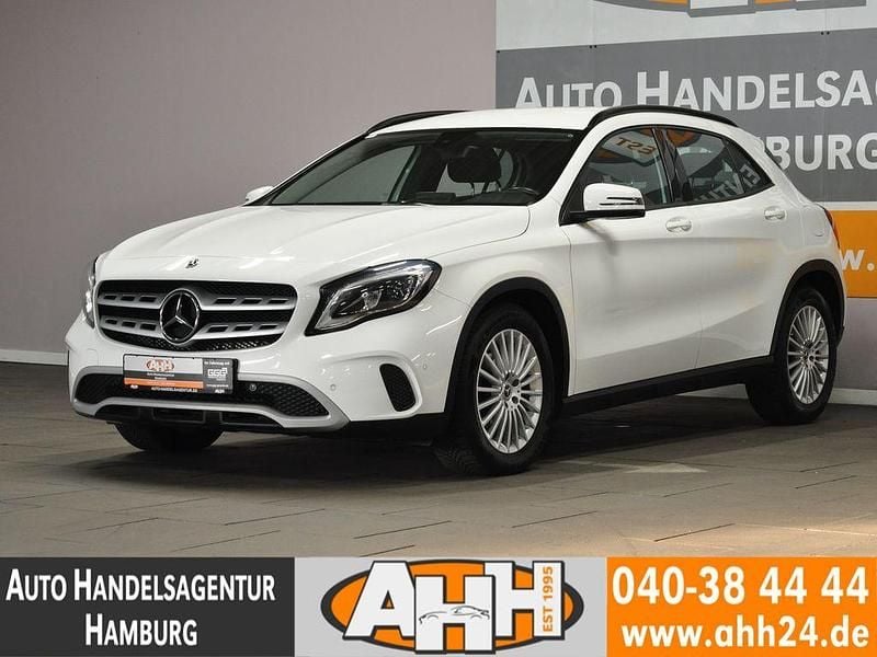 Gebraucht 2018 Mercedes GLA200 136 PS SUV – Schleswig-Holstein (Händler ...