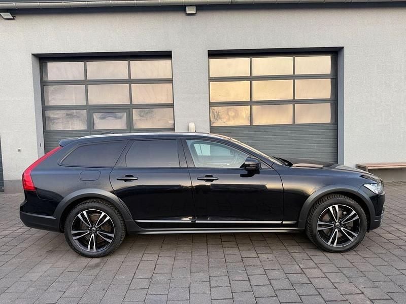 Gebraucht Volvo V90 CC Pro 235 PS (172 kW) 2017 Schwarz Kombi