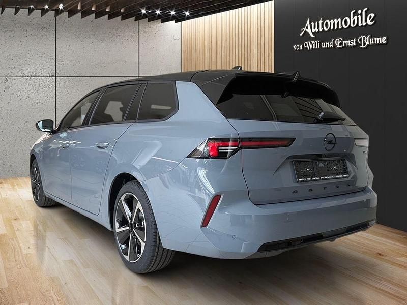 Neu Opel Astra 145 PS (106 kW) 2025 Grau Kombi