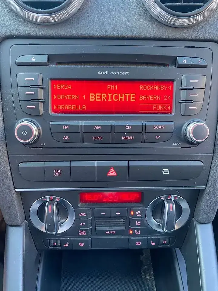 Gebraucht Audi A3 Sportback Sport 160 PS (117 kW) 2008 Grau Kleinwagen