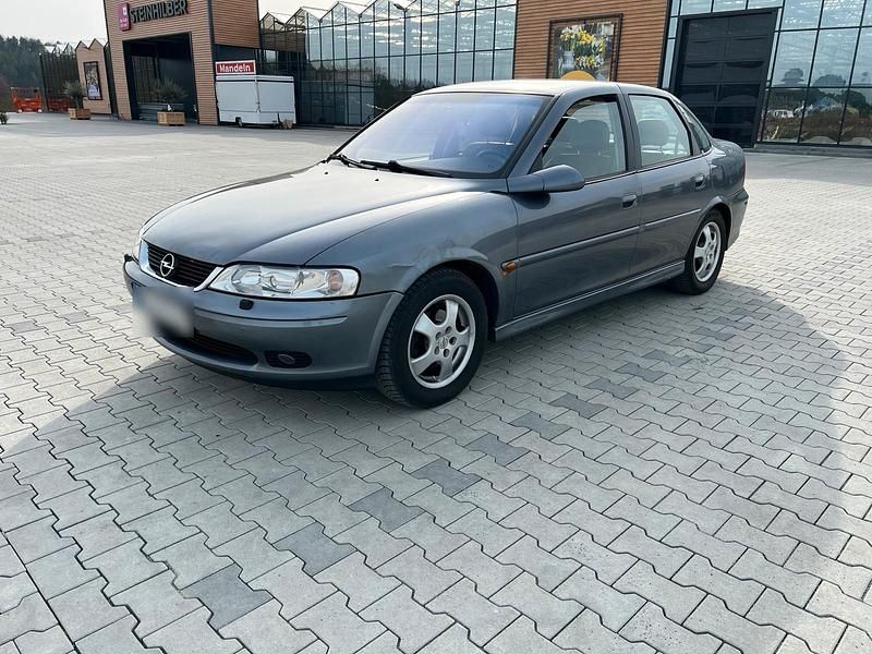 Gebraucht Opel Vectra 130 PS (95 kW) 2001 Andere farben Limousine