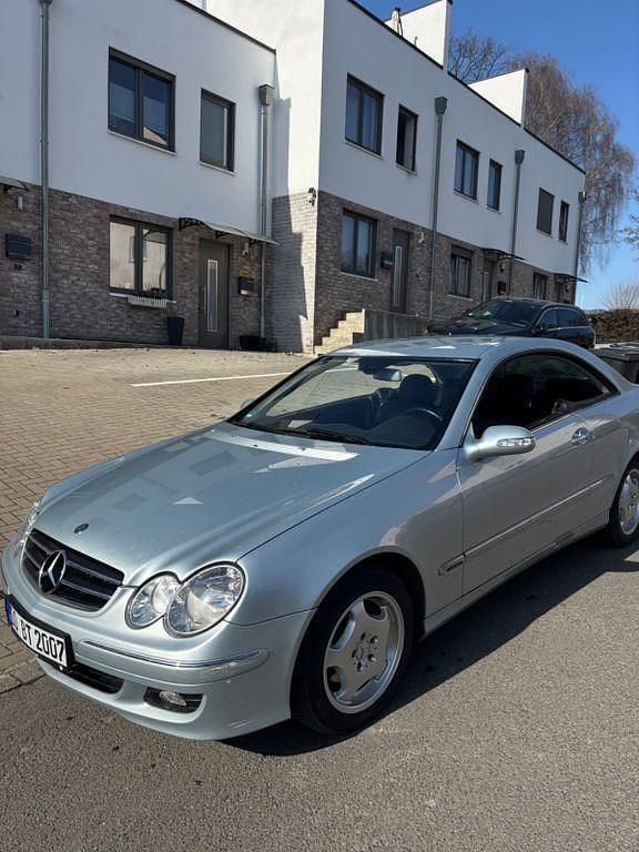 Gebraucht Mercedes CLK220 Elegance 150 PS (110 kW) 2005 Silber Coupé