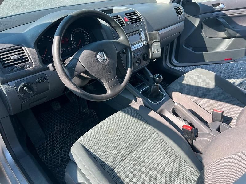 Gebraucht VW Golf V 105 PS (77 kW) 2008 Grau Kombi