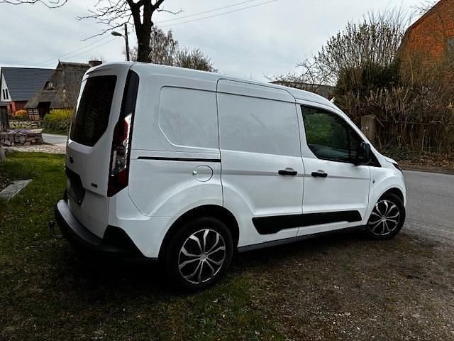 Second-hand Ford Transit Connect 101 CP (74 kW) 2017 Alb Monovolum