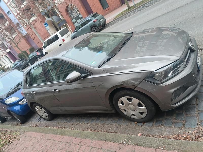 Gebraucht VW Polo 90 PS (66 kW) 2019 Braun Kleinwagen