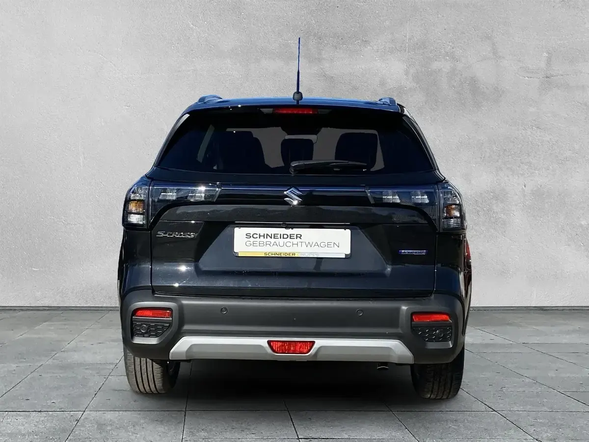 Gebraucht Suzuki SX4 S-Cross Comfort 110 PS (80 kW) 2025 Schwarz SUV