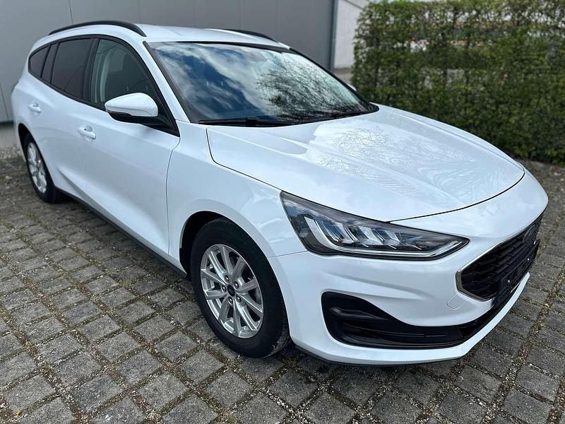 Brugt Ford Focus Cool & Connect 120 HK (88 kW) 2022 Hvid Stationcar