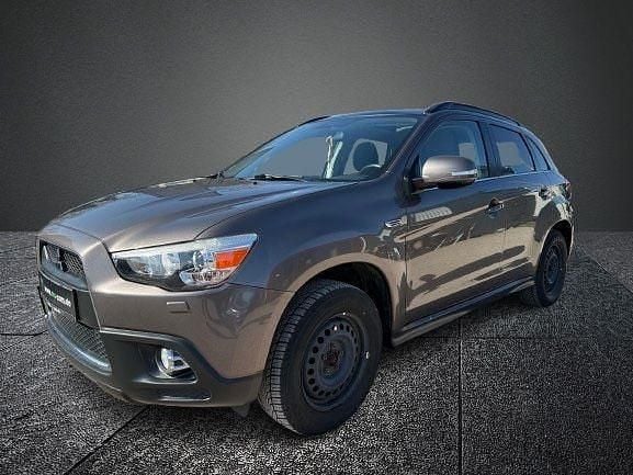 Gebraucht Mitsubishi ASX Intense 150 PS (110 kW) 2011 Braun SUV