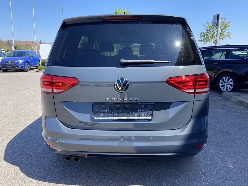 Gebraucht VW Touran Goal 150 PS (110 kW) 2025 Grau Van / Kleinbus