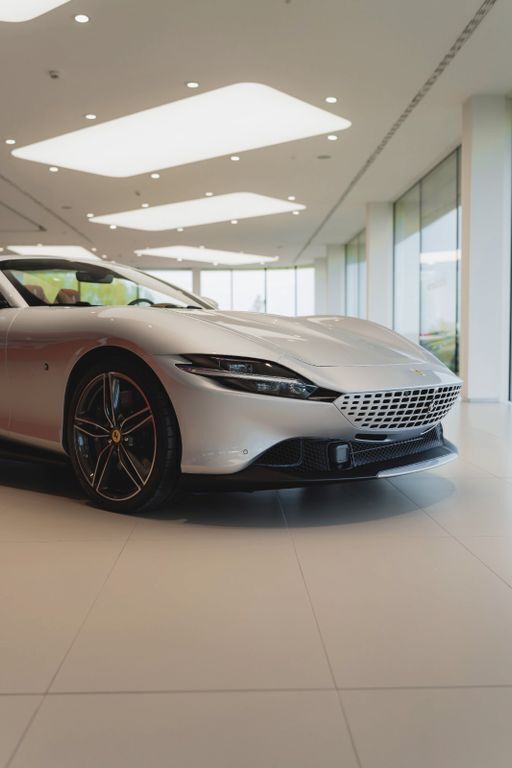 Gebraucht Ferrari Roma 620 PS (456 kW) 2024 Silber Coupé