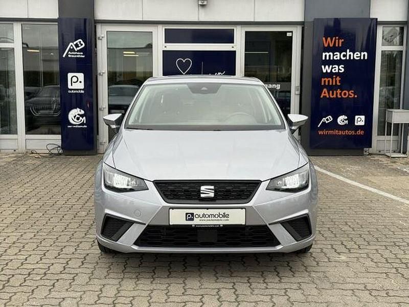 Silber Gebraucht 2023 Seat Ibiza Style Limousine | 13.980 € (Guter Preis) - Bild 1/4