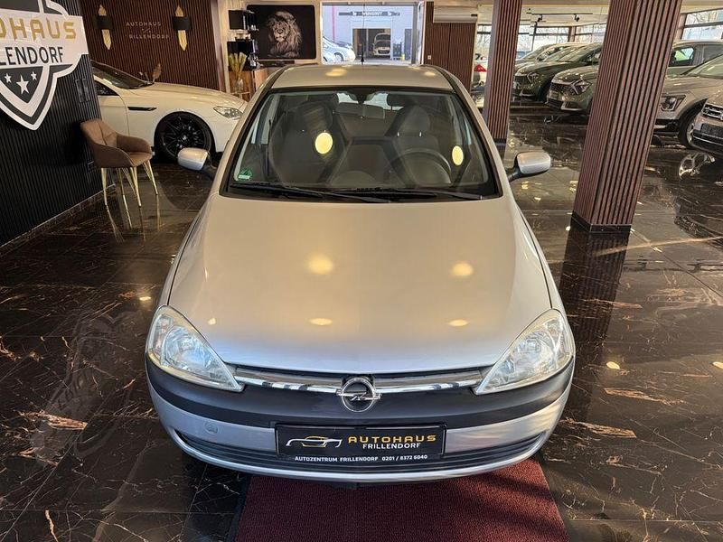 Second-hand Opel Corsa Njoy 75 CP (55 kW) 2003 Argintiu Hatchback