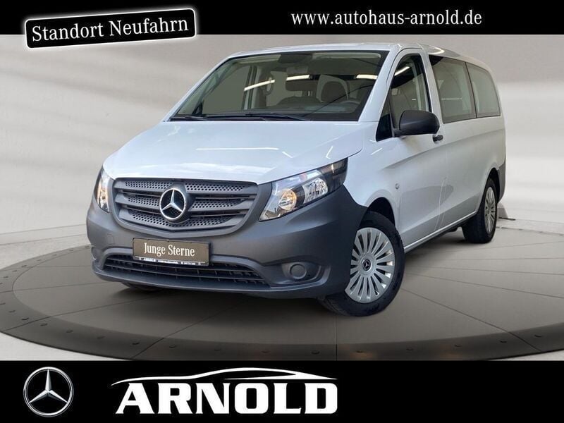 Arktikweiß Gebraucht 2022 Mercedes Vito Van / Kleinbus | 32.680 € (Fairer Preis) - Bild 1/4