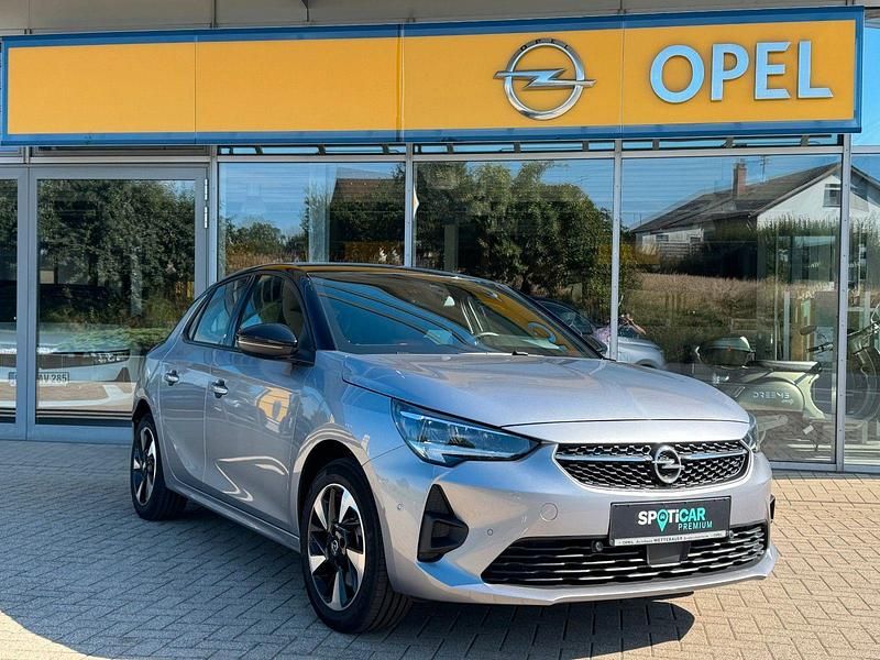 Grau Gebraucht 2022 Opel Corsa-e GS Line Kleinwagen | 14.900 € (Fairer Preis) - Bild 1/4