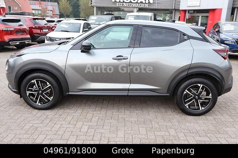 Gebraucht Nissan Juke N-Connecta 114 PS (83 kW) 2024 Grau SUV