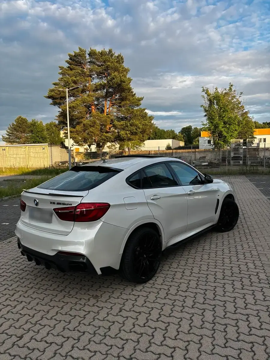 Gebraucht BMW X6 M50 M Performance 381 PS (280 kW) 2016 Weiß SUV