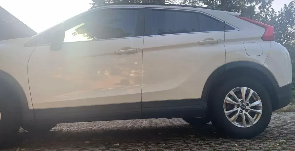 Gebraucht Mitsubishi Eclipse Cross 163 PS (119 kW) 2019 Weiß SUV