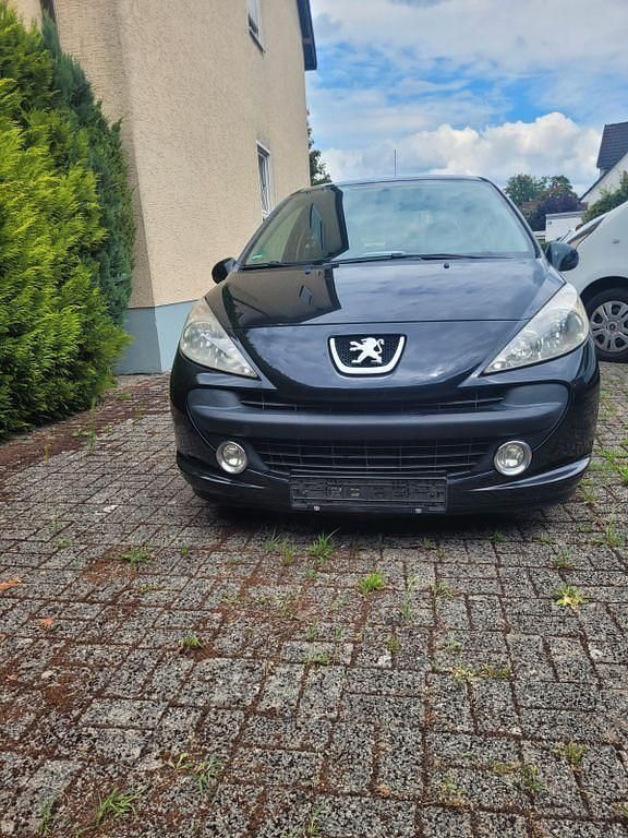 Schwarz Gebraucht 2008 Peugeot 207 Urban Move Limousine | 2.290 € (Guter Preis) - Bild 1/4