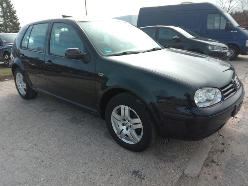 Gebraucht VW Golf IV 2001 Schwarz Kleinwagen