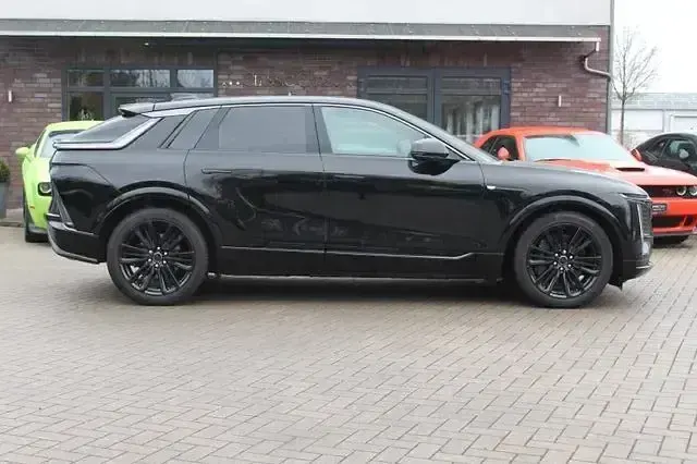 Gebraucht Cadillac LYRIQ 382 kW (520 PS) 2024 Schwarz SUV