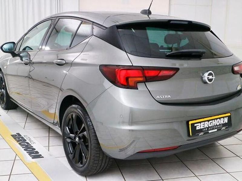 Gebraucht Opel Astra Dynamic 150 PS (110 kW) 2019 Quarz grau (metallic) Limousine