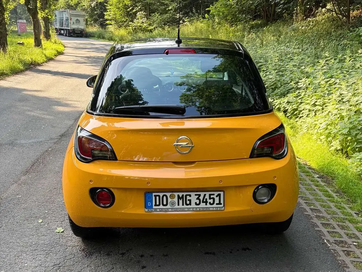 Gebraucht Opel Adam Unlimited 69 PS (50 kW) 2018 Gelb Kleinwagen