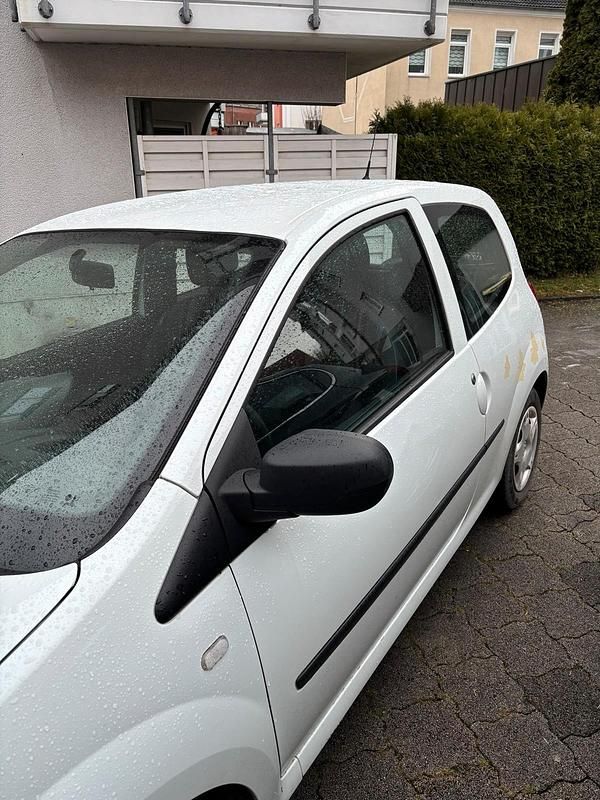 Gebraucht Renault Twingo 75 PS (55 kW) 2013 Weiß Kleinwagen