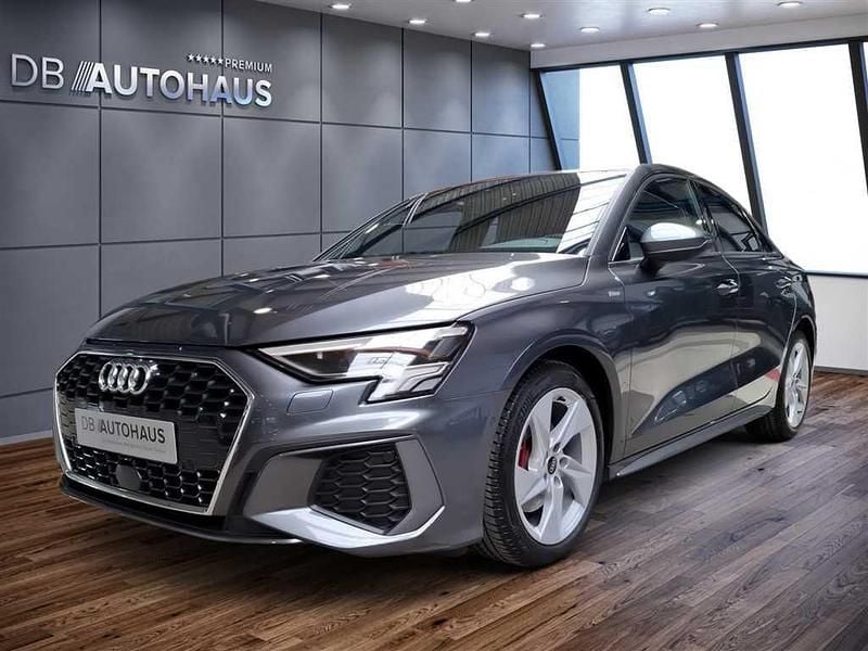 Grau Gebraucht 2023 Audi A3 S-Line Limousine | 29.980 € (Fairer Preis) - Bild 1/4