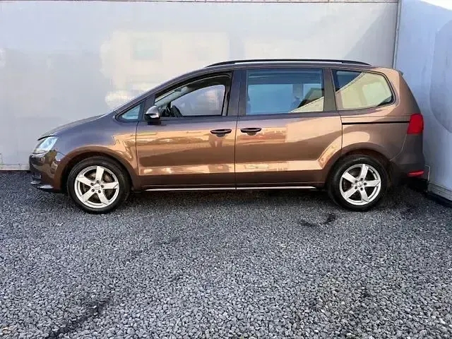 Brugt VW Sharan 150 HK (110 kW) 2010 Brun MPV