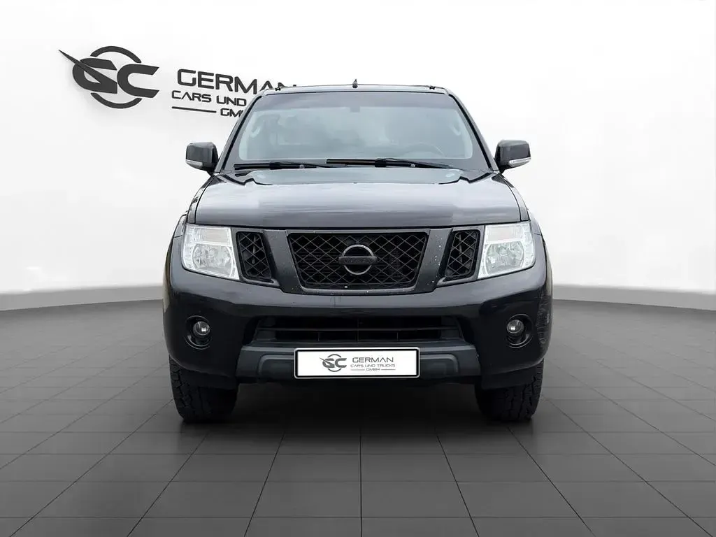Gebraucht Nissan Navara SE 190 PS (139 kW) 2013 Schwarz Pickup
