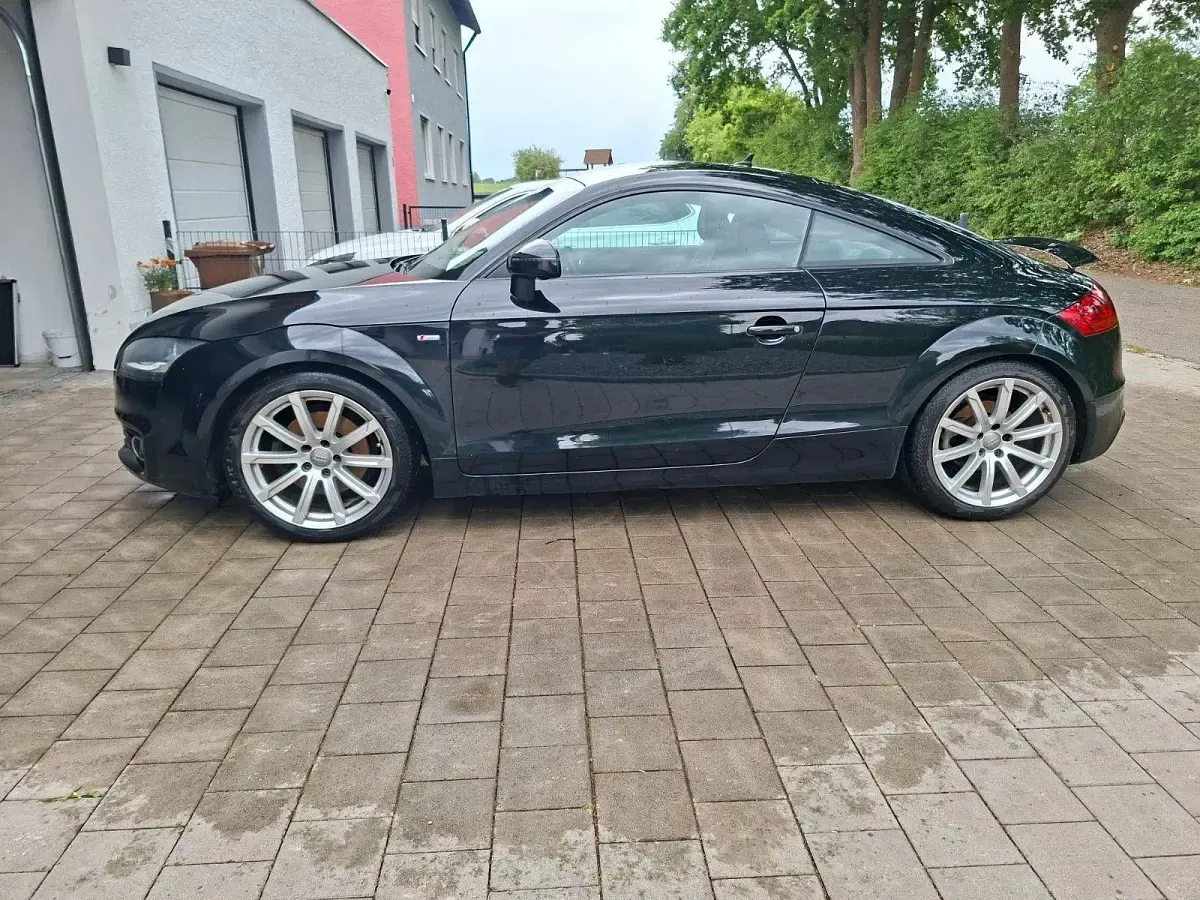 Gebraucht Audi TT Ambiente 211 PS (155 kW) 2012 Schwarz Coupé